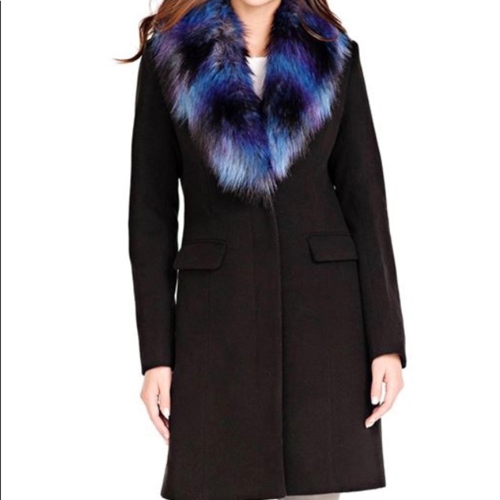 X-Small Donna Salyers’ Fabulous Furs Faux Coat
